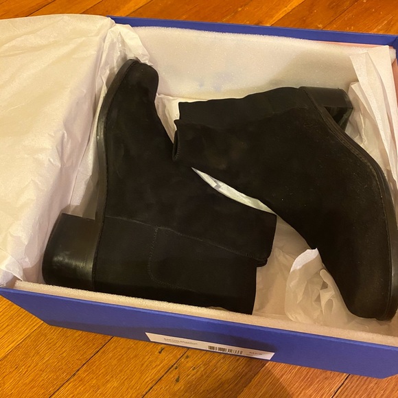 EUC Stuart Weitzman Easy on reserve booties - Picture 7 of 8